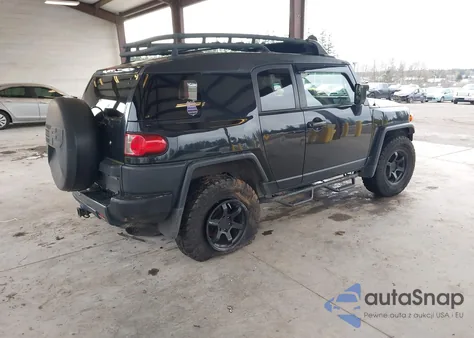 2007 Toyota Fj Cruiser z USA, uszkodzony, nr VIN JTEBU11F370055683
